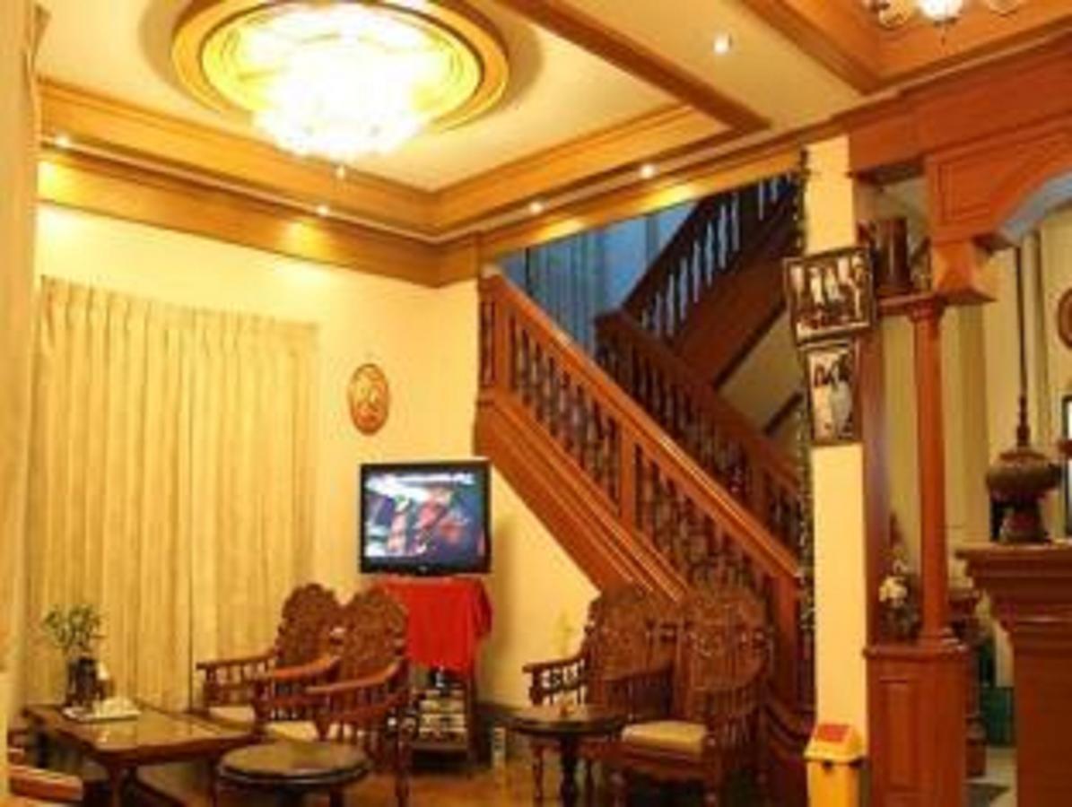 Ever Green Hotel Hsipaw Exterior photo